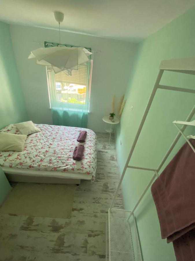Hisa Megiclinic - Apartments & Healing Center Kobarid Esterno foto
