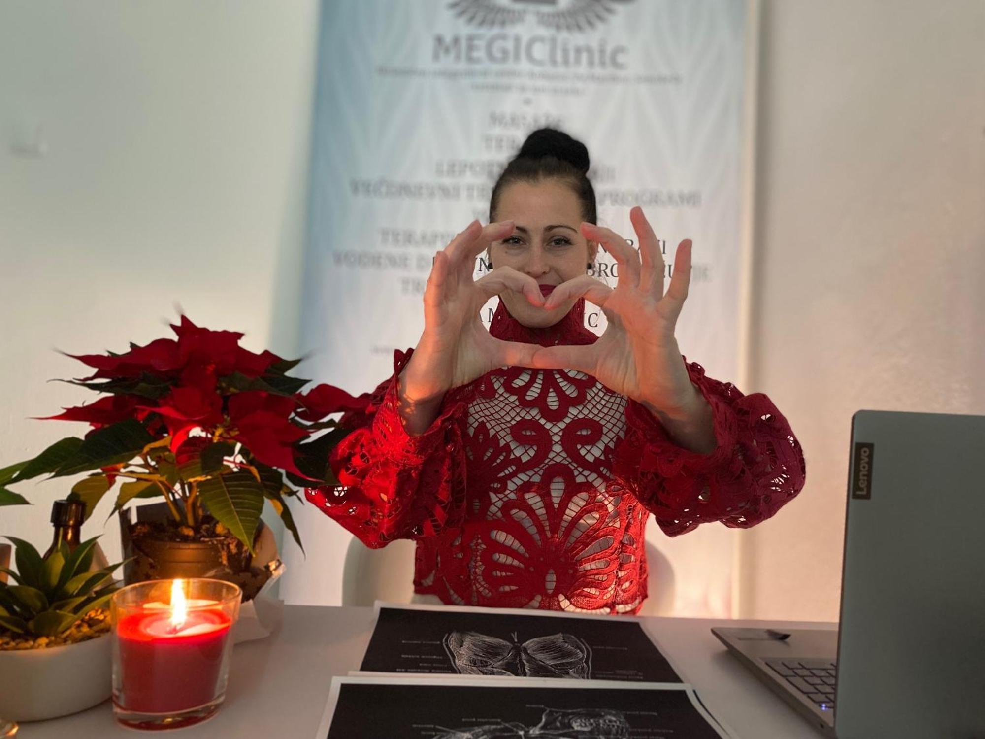 Hisa Megiclinic - Apartments & Healing Center Kobarid Esterno foto